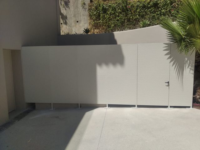 Puerta o cancela fabricada por Cerrajería La Juzcareña