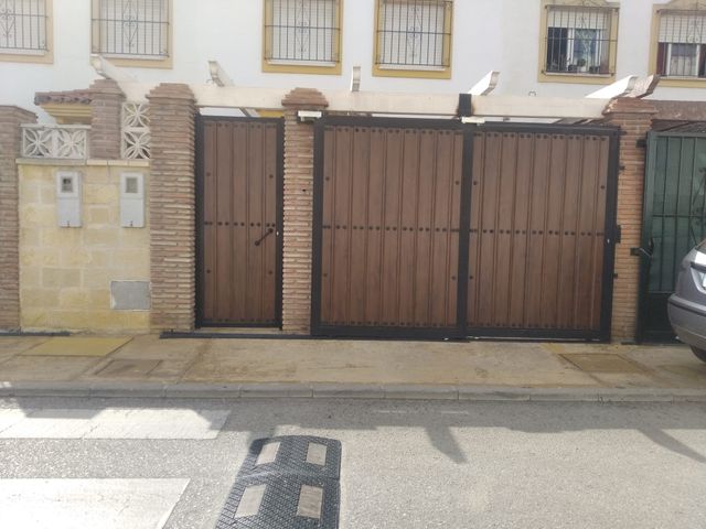 Puerta o cancela fabricada por Cerrajería La Juzcareña